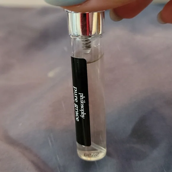 Duo with Dolce & Gabbana Light Blue and philosophy pure grace Eau De Toilette - Picture 4 of 4